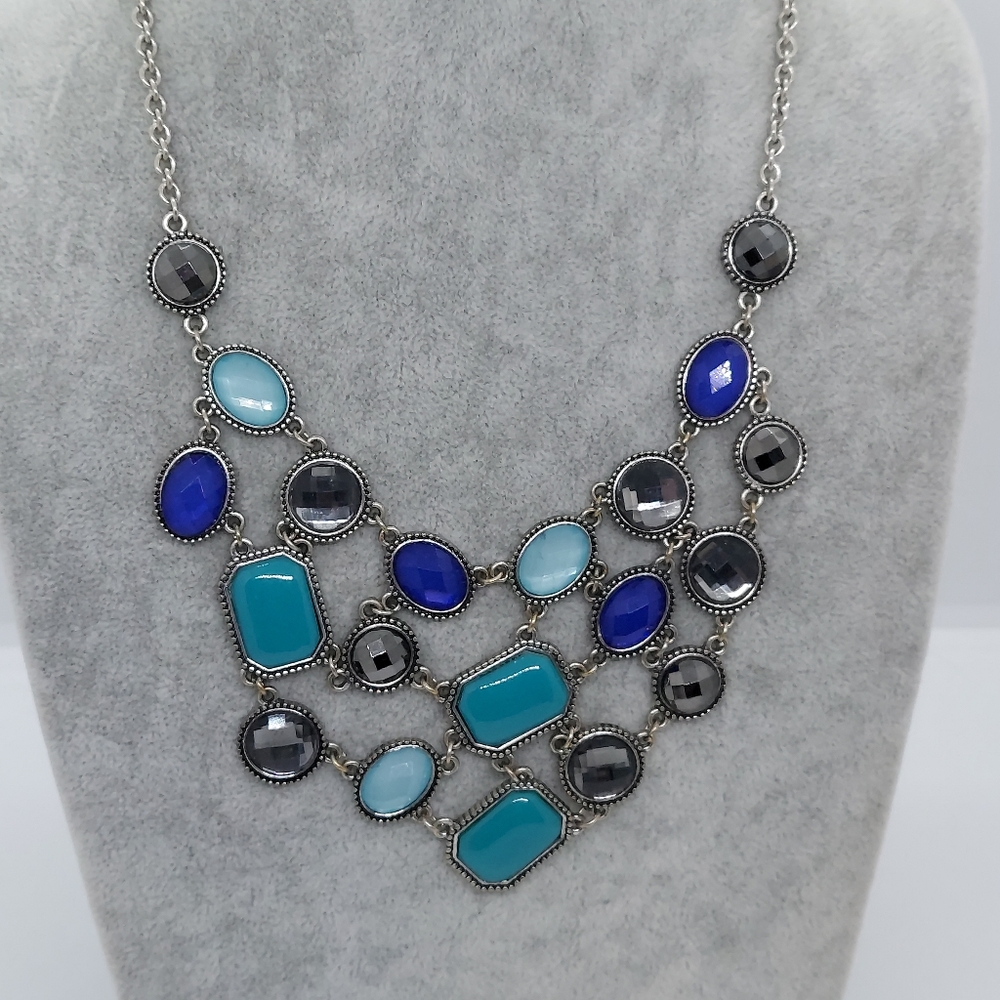 Elegant Multi-Color Statement Necklace